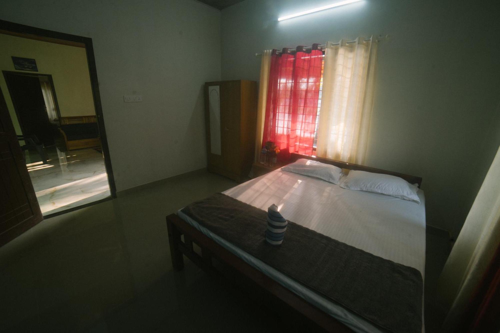 Tulsi Kayal Retreat Appartement Champakulam Buitenkant foto