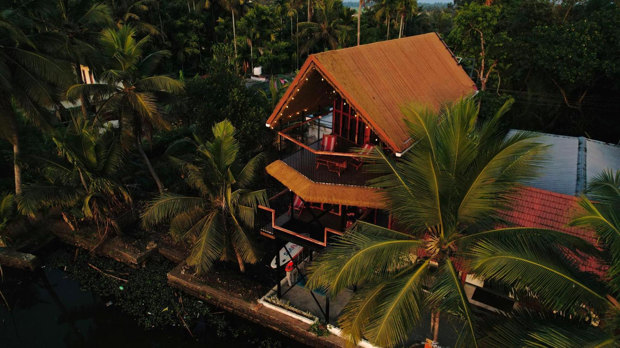 Tulsi Kayal Retreat Appartement Champakulam Buitenkant foto